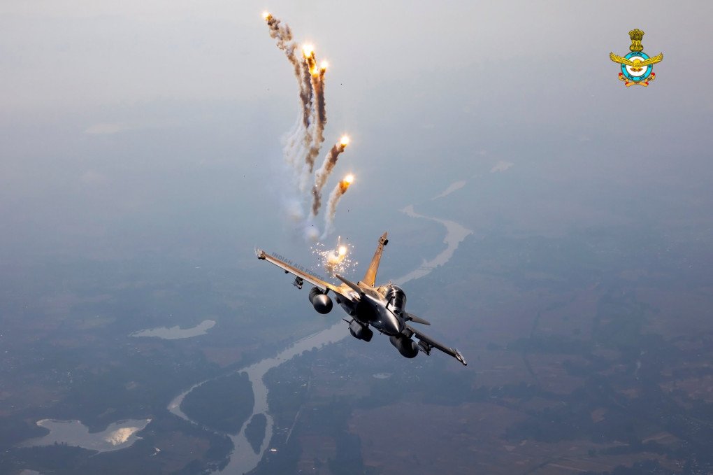 Indian Air Force (IAF) Rafale jet carrying the Scalp cruise missile. (Source: IAF)