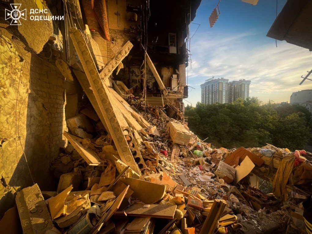Aftermath of a Russian drone strike on Odesa on July 24, 2025. (Source: SES)