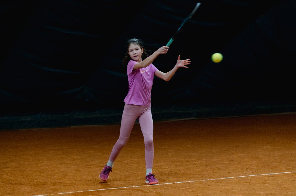 Solomiia, 12, is used to living with air raid alerts, sleeping in shelters due to Russian attacks. Photo: Max Lysenko