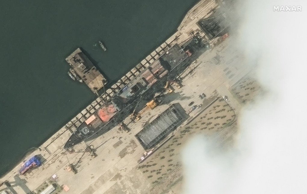 Maxar satellite imagery captures a newly constructed destroyer docked at the Hambuk Shipyard in Chongjin before its scheduled launch, on May 23, 2025. The ship appears structurally complete and positioned at the edge of the slipway days before the reported accident. (Source: Getty Images) Maxar satellite imagery captures a newly constructed destroyer docked at the Hambuk Shipyard in Chongjin before its scheduled launch, on May 23, 2025. The ship appears structurally complete and positioned at the edge of the slipway days before the reported accident. (Source: Getty Images)