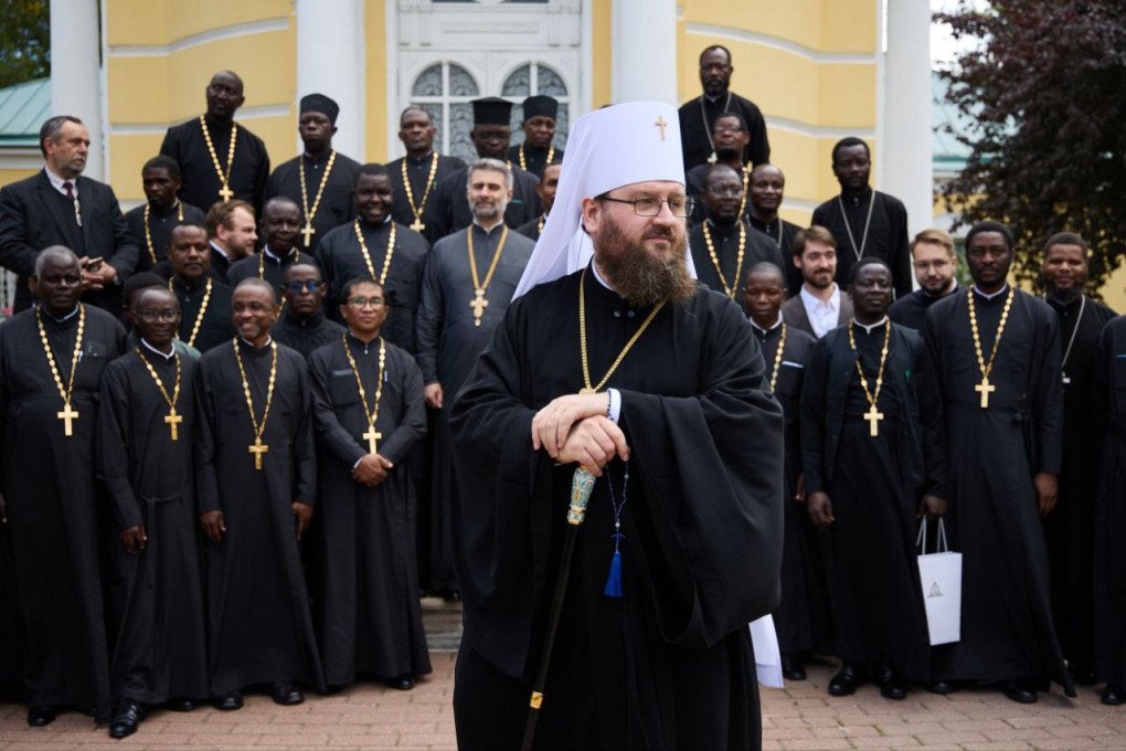 Metropolitan Konstantin of Zaraysk, Patriarchal Exarch of Africa with members of a delegation of the Patriarchal Exarchate of Africa in Russia. (Source: Exarchate of Africa) Metropolitan Konstantin of Zaraysk, Patriarchal Exarch of Africa with members of a delegation of the Patriarchal Exarchate of Africa in Russia. (Source: Exarchate of Africa)