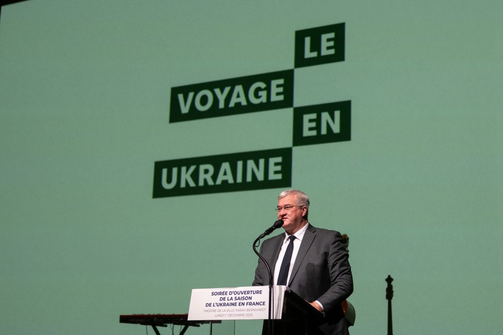 A Ukrainian official delivers remarks during the opening ceremony of the cultural season “Le Voyage en Ukraine” at the Théâtre de la Ville–Sarah Bernhardt in Paris. (Source: Anton Kulakowskiy / Ukrainian Institute in France)