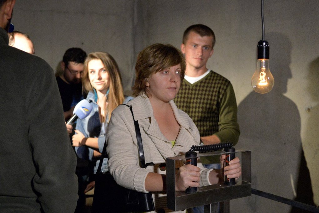 The Pulse Room installation by artist Rafael Lozano-Hemmer in IZOLYATSIA, platform for Cultural Initiatives, Donetsk, Ukraine, 2013. (Source: Rafael Lozano-Hemmer’s website) The Pulse Room installation by artist Rafael Lozano-Hemmer in IZOLYATSIA, platform for Cultural Initiatives, Donetsk, Ukraine, 2013. (Source: Rafael Lozano-Hemmer’s website)