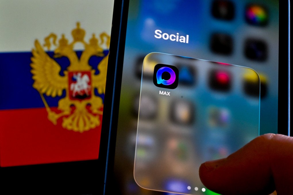The Russian state-backed MAX app has been promoted as an alternative to other applications that are being blocked, and the Russian government can easily monitor users. (Photo by Sefa Karacan via Getty Images) Logo of the Russian MAX application