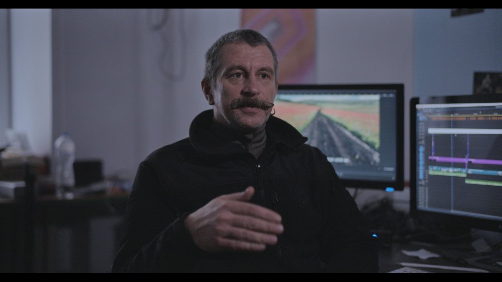 Ivan Sautkin, Ukrainian film director and one of the co-founders of Babylon 13, Ukraine’s most prominent documentary film collective. Kyiv, December 2025. (Source: Louis Beaudemont / UNITED24 Media)