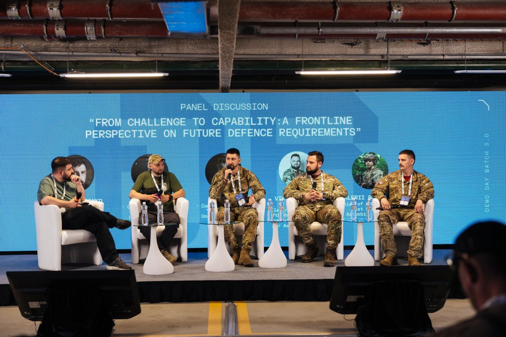 Ukrainian service members take part in a panel discussion on frontline defense requirements during Defense Builder Accelerator’s Demo Day 3.0. (Source: Defense Builder) Ukrainian service members take part in a panel discussion on frontline defense requirements during Defence Builder Accelerator’s Demo Day 3.0. (Source: Defense Builder)
