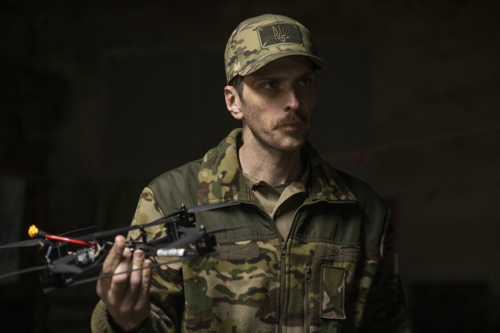 Robert a 33-year-old American from Mississippi, holds a drone in a mobile strike drone workshop of the 25th Airborne Brigade on March 23, 2025 in Donetsk region, Ukraine. (Photo: Viktor Fridshon, Getty Images) Robert a 33-year-old American from Mississippi, holds a drone in a mobile strike drone workshop of the 25th Airborne Brigade on March 23, 2025 in Donetsk region, Ukraine. (Photo: Viktor Fridshon, Getty Images)