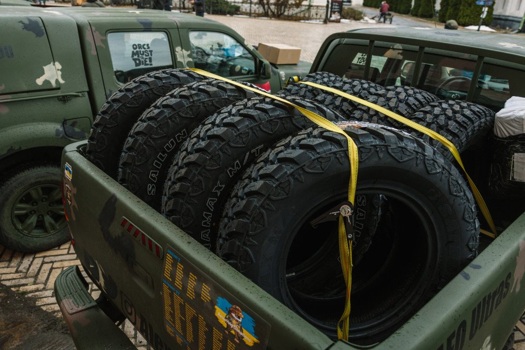 “Loaded for rough terrain.” Source: 69th Sniffing Brigade. “Loaded for rough terrain.” Source: 69th Sniffing Brigade.