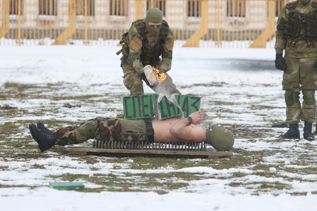 Soldiers demonstrate their skills as they perform during the 60th anniversary celebrations of The 5th Special Forces Brigade, at the city of Maryina Gorka in Minsk, Belarus, on December 27, 2022. (Source: Getty Images)