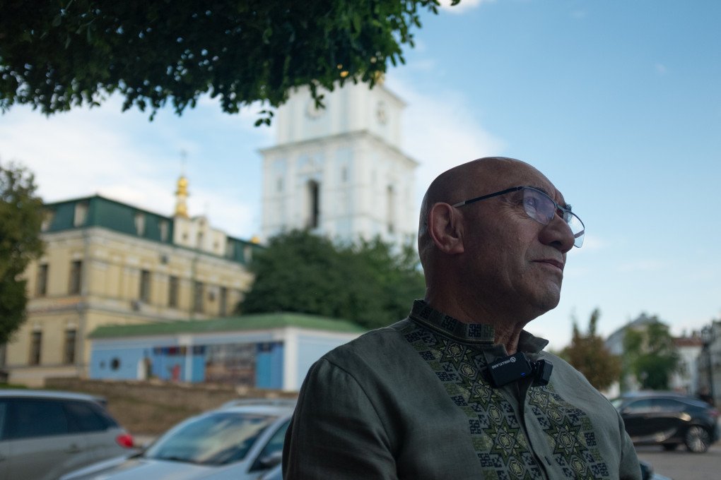 Former New Zealand Defense Minister Ron Mark pictured in Mykhailivska (St. Michael's) Square in Kyiv, August 25, 2026. (Photo Andrii Ovod/UNITED24 Media) 