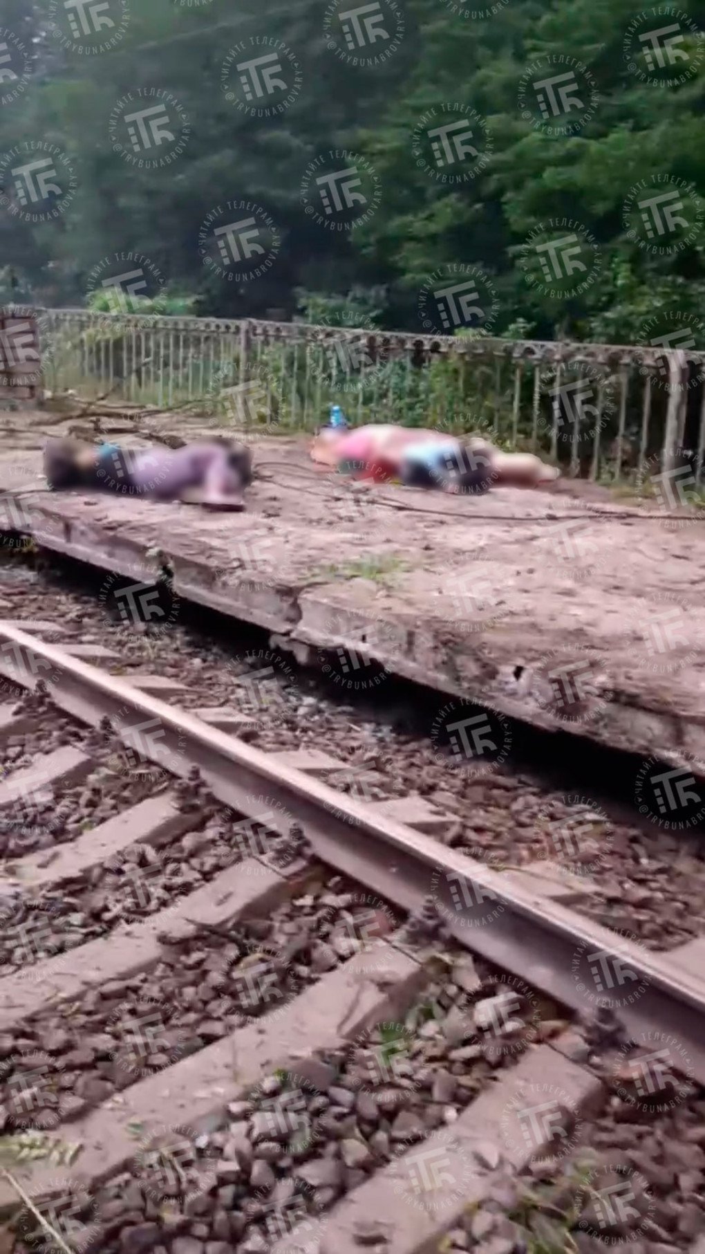 The bodies of civilians lie on the platform at Kvitneve railway station in Kyiv region after a Russian strike on August 5. (Source: Trybuna Brovary/Telegram) The bodies of civilians lie on the platform at Kvitneve railway station in Kyiv region after a Russian strike on August 5. (Source: Trybuna Brovary/Telegram)