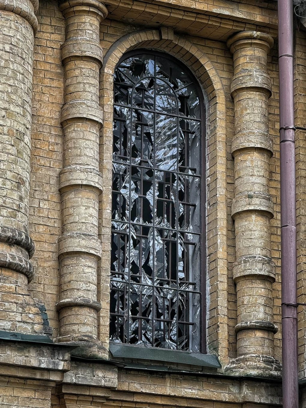 The Holy Intercession Church in Kyiv’s Podilskyi district, damaged during a Russian attack on September 24, 2026. (Source: Podilskyi District State Administration) The Holy Intercession Church in Kyiv’s Podilskyi district, damaged during a Russian attack on September 24, 2026. (Source: Podilskyi District State Administration)