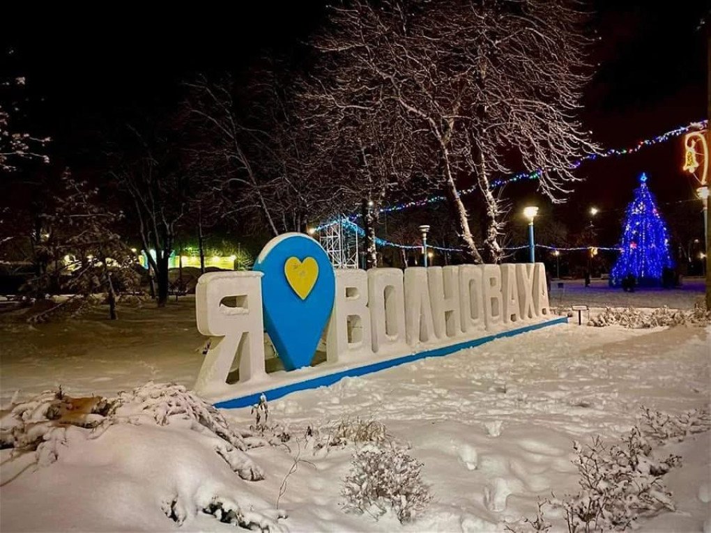 “Many people who no longer lived in Volnovakha would return to visit their relatives, so you would often run into those you hadn’t seen for a long time.” Photo: Yuliia Slabinska 