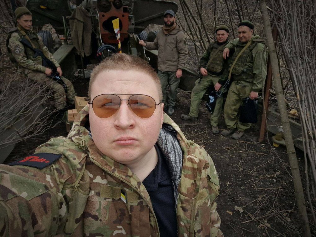 Dima Bastrakov, Black 100 founder, and Tyl-22 head with Russian forces while in an occupied region of Ukraine. (Source: Tyl-22)