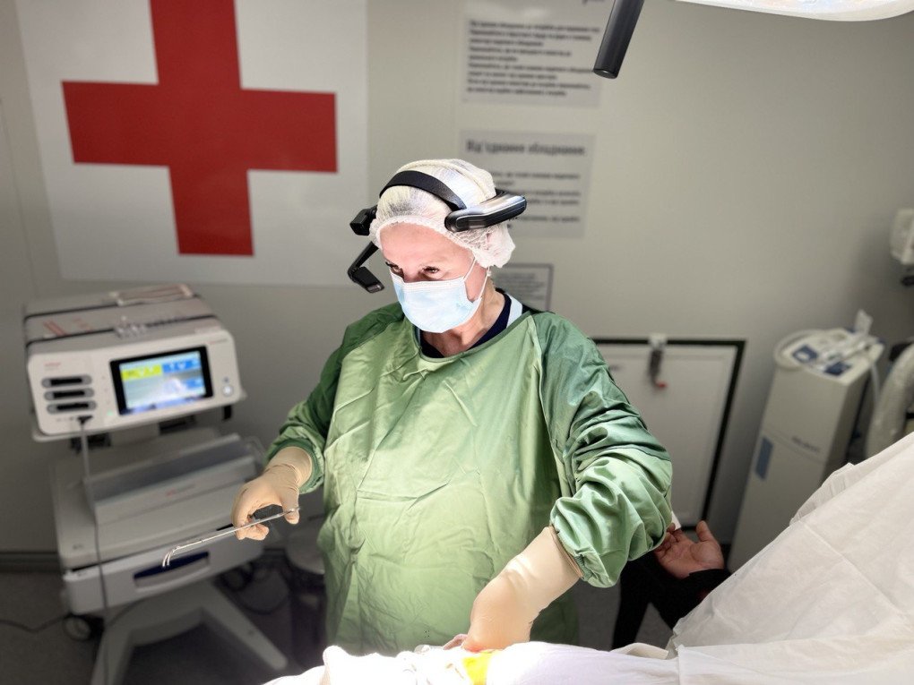 Svitlana during medical operation. Photo: Svitlana Halych.