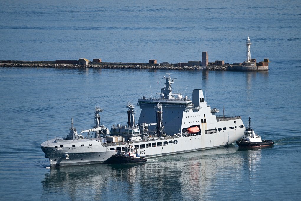 Tugs guide the RFA Tidespring in Portland Port on August 23, 2023. (Source: Getty Images)