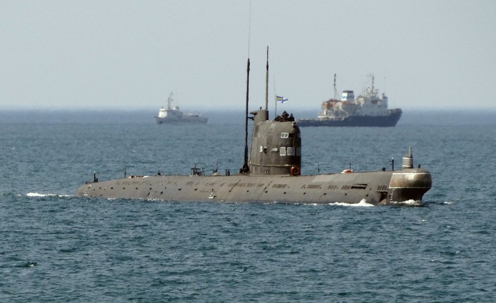 Ukrainian submarine Zaporizhzhia during sea trials in 2012. (Source: Wikimedia) Ukrainian submarine Zaporizhzhia during sea trials in 2012.