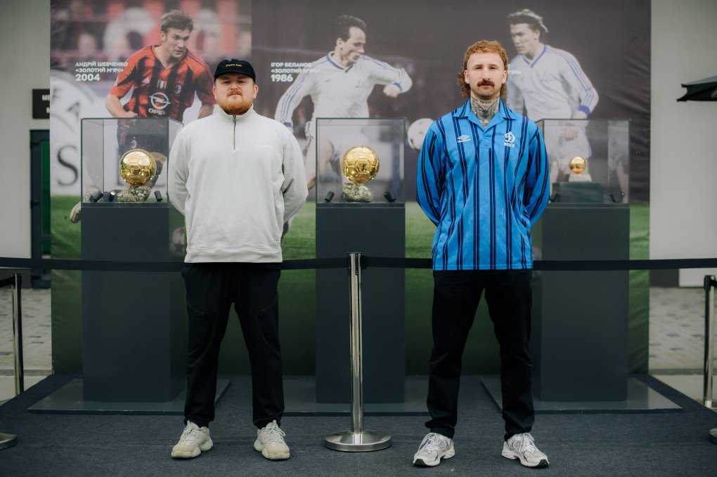 Andrew Todos and Michael Jaworskyj with the 3 Ballon D’Ors won by Ukrainian players, Liviy Bereh Stadium, June 2025. (Source: Dan Balashov (UAF) via Gloryhuntas)
