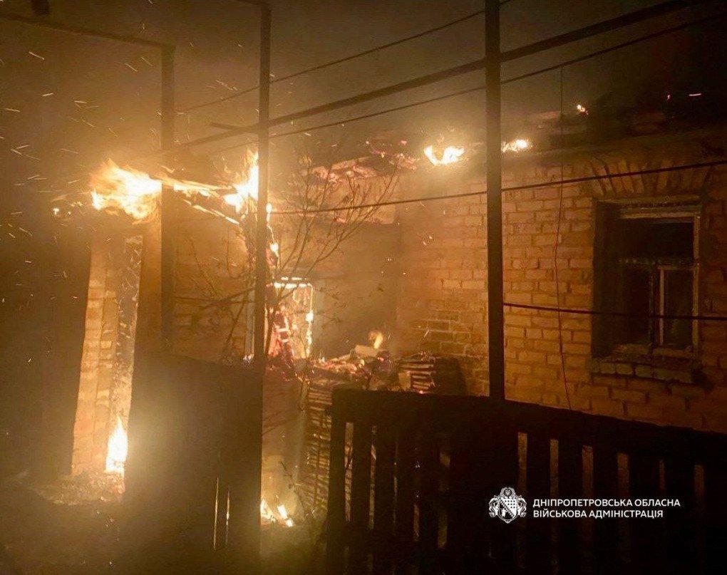 Flames engulf a private residence in the Dnipropetrovsk region following an intensified wave of Russian strikes. (Source: Dnipropetrovsk Regional State Administration)