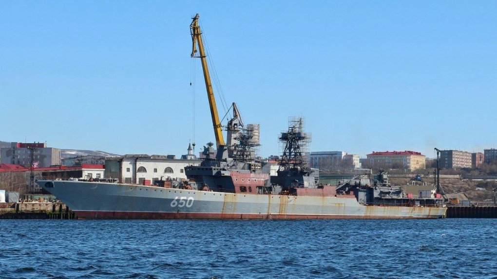 Admiral Chabanenko, a Project 1155.1 Udaloy-class large anti-submarine ship undergoing repairs in 2025. (Source: Defense Express)