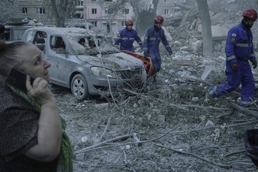 Emergency personnel work to locate civilians trapped beneath the rubble following the Russian bombardment. (Source: Lucile Brizard/UNITED24 Media) Emergency personnel work to locate civilians trapped beneath the rubble following the Russian bombardment. (Source: Lucile Brizard/UNITED24 Media)