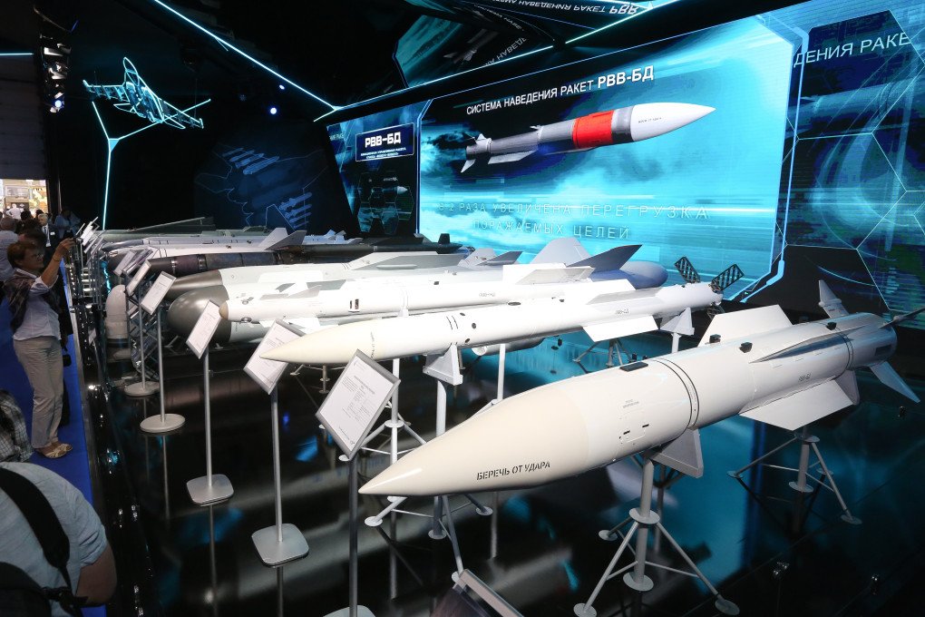An R-37M, also known as RVV-BD, air-to-air missile is displayed at the MAKS International Aviation and Space Salon at Zhukovsky International Airport in Moscow, Russia, on August 27, 2019. (Source: Getty Images) An R-37M, also known as RVV-BD, air-to-air missile is displayed at the MAKS International Aviation and Space Salon at Zhukovsky International Airport in Moscow, Russia, on August 27, 2019. (Source: Getty Images)