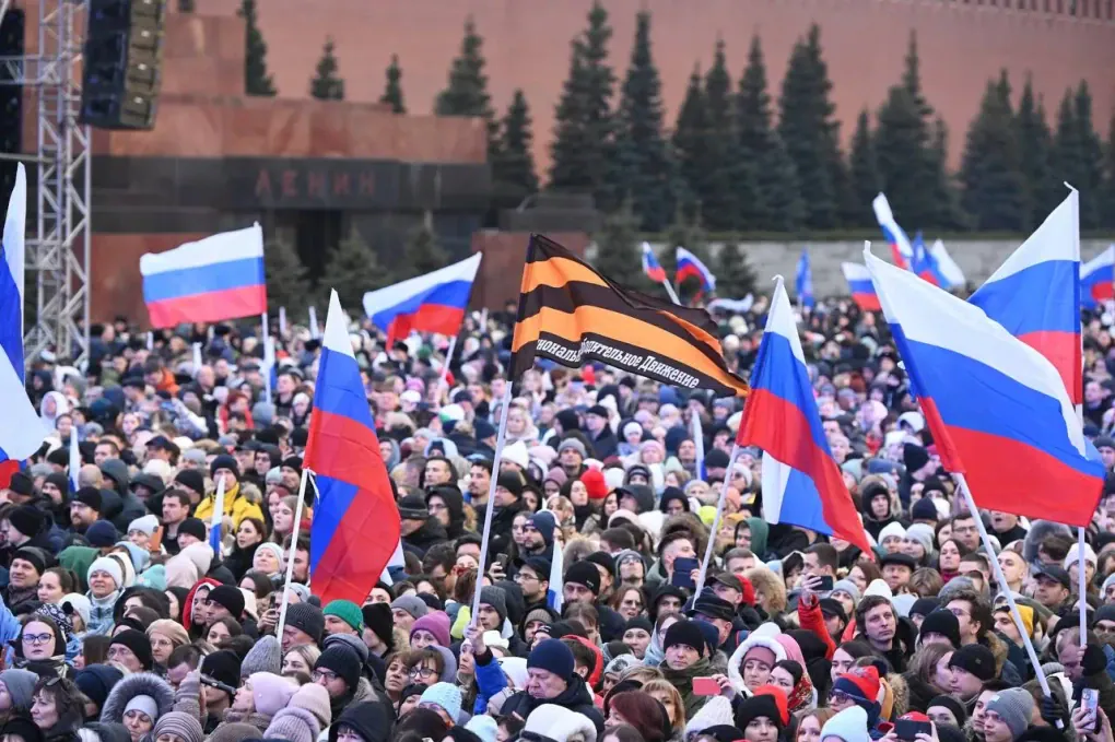 Thousands of Russians attend a concert in celebration of 10 years since annexation of Crimea (Source: Russian media outlet life.ru.) Thousands of Russians attend a concert in celebration of 10 years since annexation of Crimea (Source: Russian media outlet life.ru.)