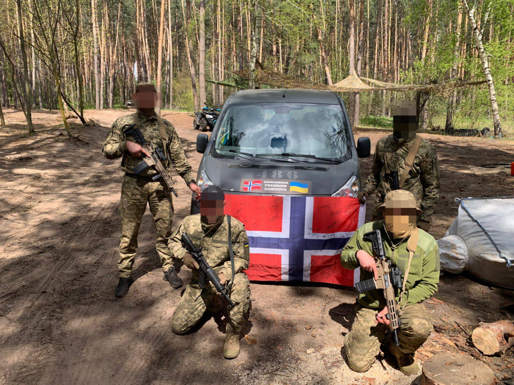 Soldiers of the 1st Separate Assault Regiment, received Car # 486 GUNGNIR in Kyiv 19th April 2026. (Source: personal archive) Soldiers of the 1st Separate Assault Regiment, received Car # 486 GUNGNIR in Kyiv 19th April 2026. (Source: personal archive)