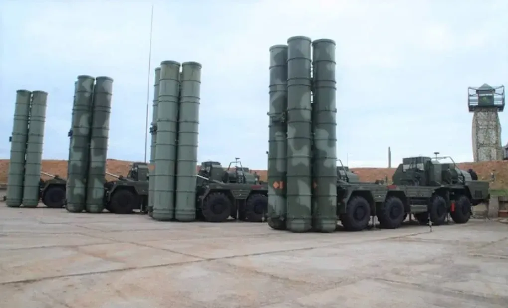 Russian S-500 air defense launchers. (Photo: open source)