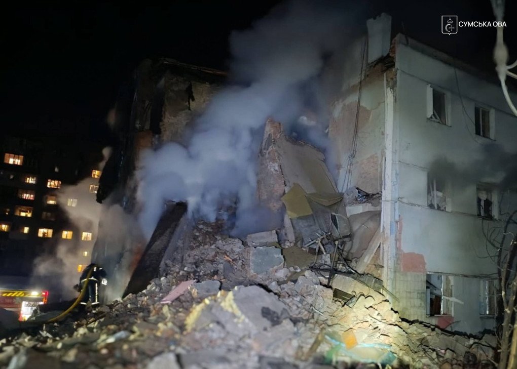 A residential building damaged following a Russian drone attack on the Shostka community in Ukraine’s Sumy region. (Source: Oleh Hryhorov / Sumy Regional Military Administration) A residential building damaged following a Russian drone attack on the Shostka community in Ukraine’s Sumy region. (Source: Oleh Hryhorov / Sumy Regional Military Administration)