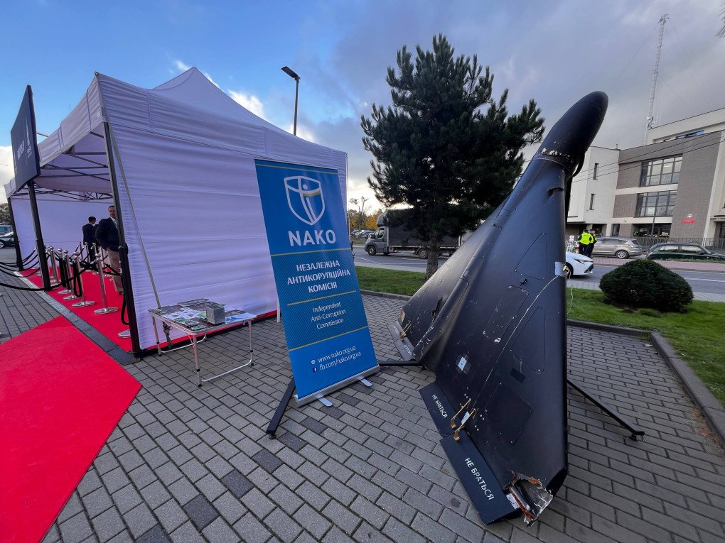 Russian Geran drone at NAKO (Ukraine’s Independent Anti-Corruption Commission) stand at a forum at Warsaw Security Forum. (Source: Olena Tregub)