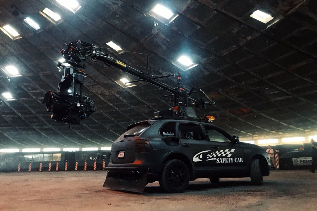 Flight Head stabilizer on set. (Source: Filmotechnic/ Official website)