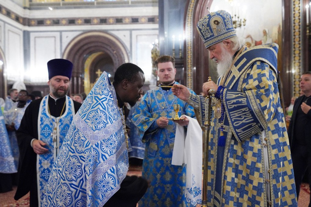 Patriarch Kirill of Moscow and All Rus’ with members of a delegation of the Patriarchal Exarchate of Africa at a vigil in Moscow, August 2025. (Source: Exarchate of Africa) Patriarch Kirill of Moscow and All Rus’ with members of a delegation of the Patriarchal Exarchate of Africa at a vigil in Moscow, August 2025. (Source: Exarchate of Africa)