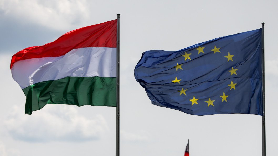 Hungary Blocks Next Procedural Step in Ukraine and Moldova EU Membership Talks