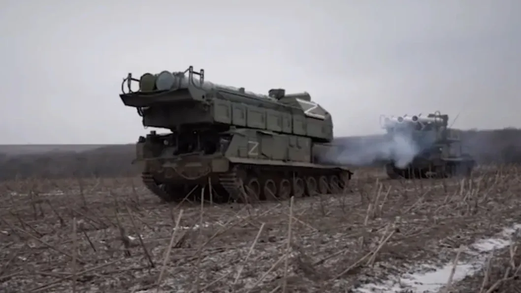 FPV “Taxi” Attack: Ukrainian Drone Lands on Buk Loader, Rides 15 km, Self-Destructs, Blows Up the System