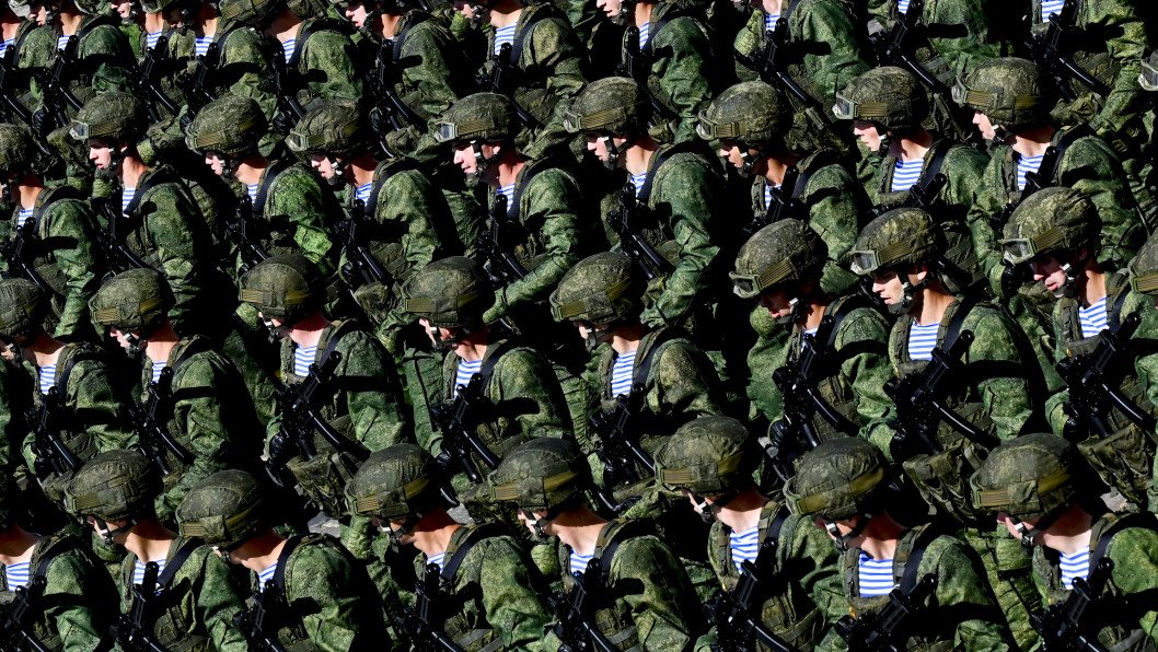 Rusia pierde tropas más rápido de lo que puede reclutar mientras Ucrania multiplica las bajas con drones