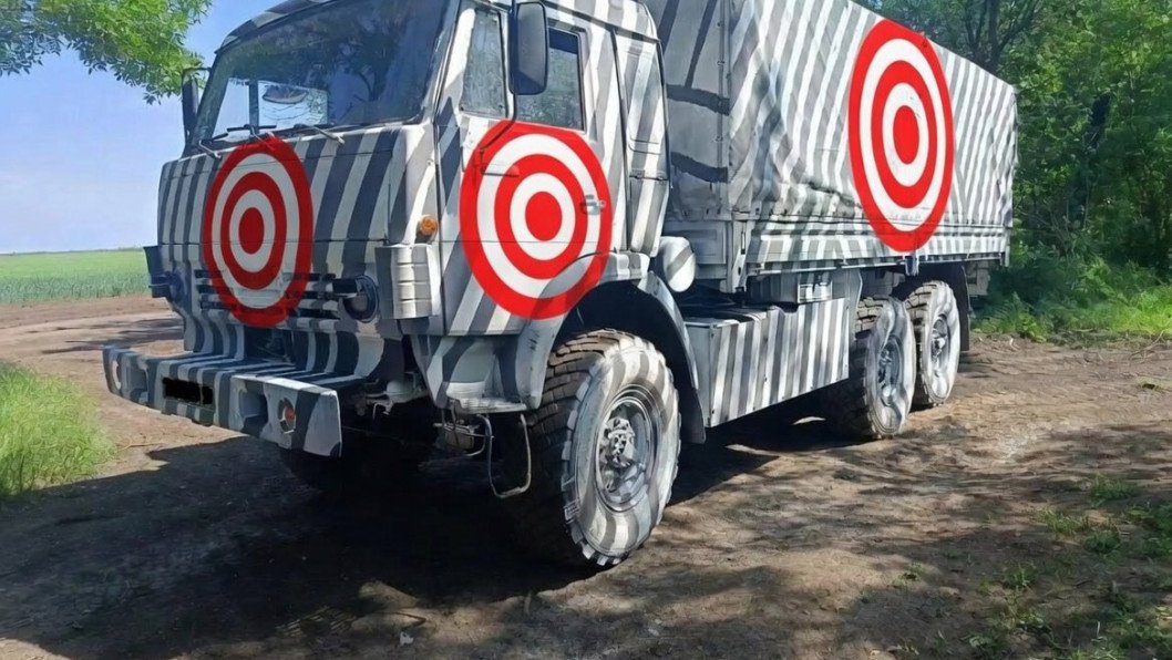 Russia’s “Zebra” Vehicles Are Still Easy Prey for Ukrainian Drones, Commander Says