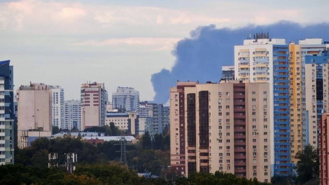 Kuibyshev Refinery Burns into Second Day Following Ukrainian Retaliatory Drone Strikes