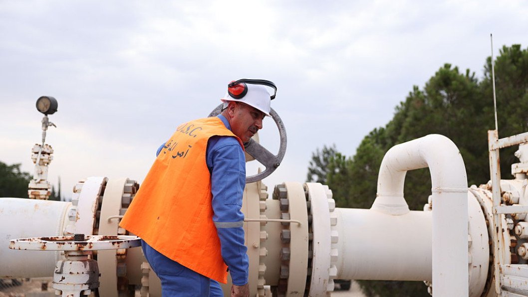 Slovakia Pursues 10-Year Gas Contract With Azerbaijan, Reducing Reliance on Russia