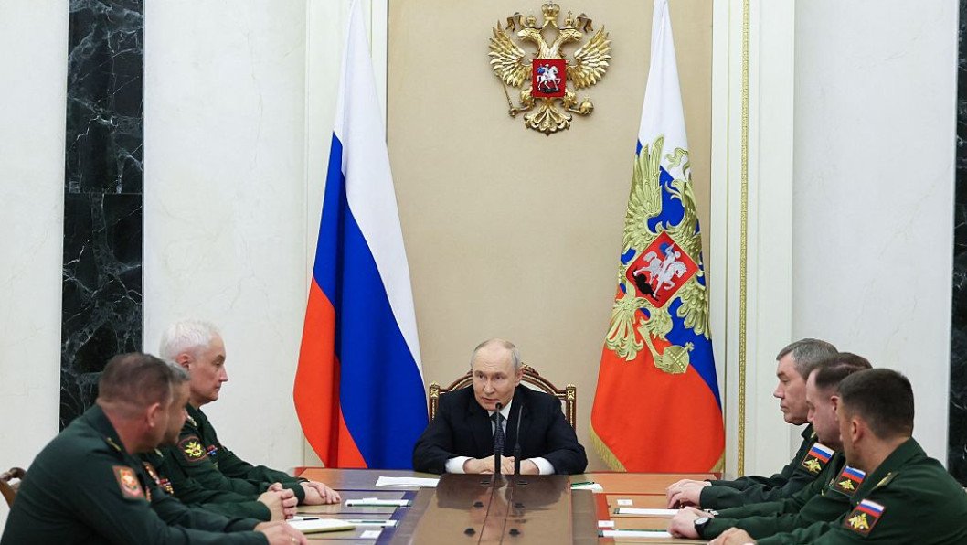 Russia Swaps Frontline Commanders Following Steep Drop in Territorial Gains