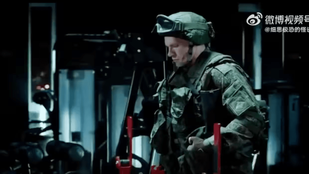 Russian Army Ads Are Luring Chinese Nationals With Promises of $27,000 to Join War in Ukraine