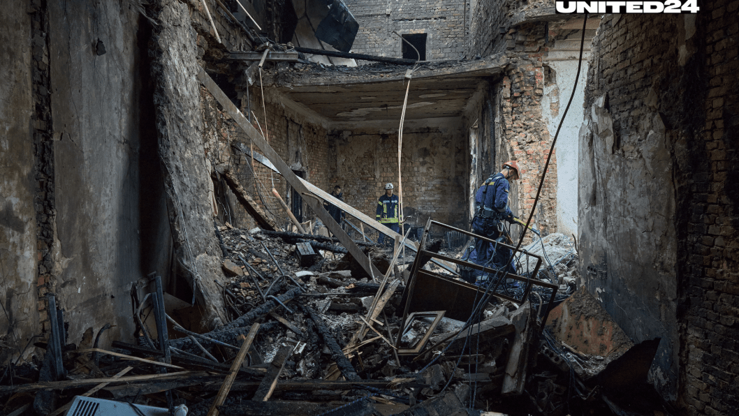 Rusia ataca el edificio del Gabinete de Ministros en Kyiv: así se ve por dentro
