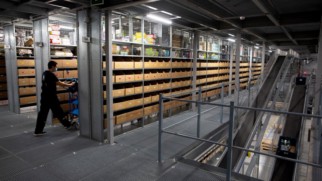 Russia Turns to South Asian Workers as Labor Shortages Reach Critical Levels