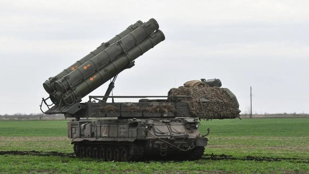 Russia Hid a $50M Buk-M3 Beside an S-300V. Ukrainian Drones Found Both, Video