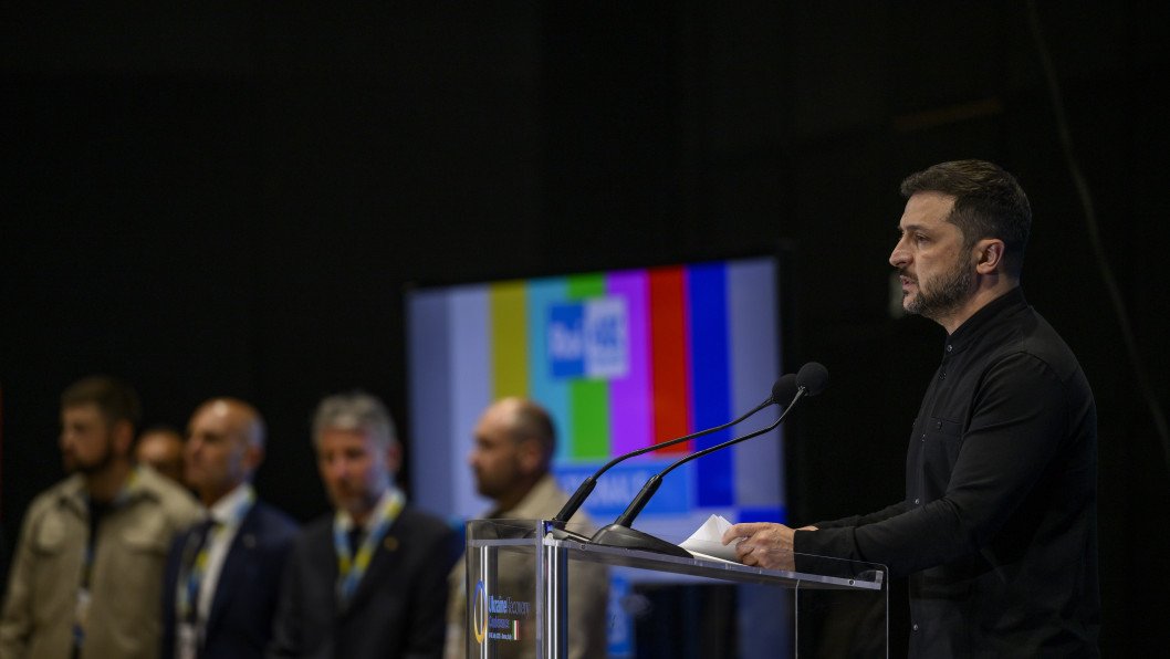 Ukraine Requests 10 Patriot Systems in Dialogue With Trump, Says Zelenskyy