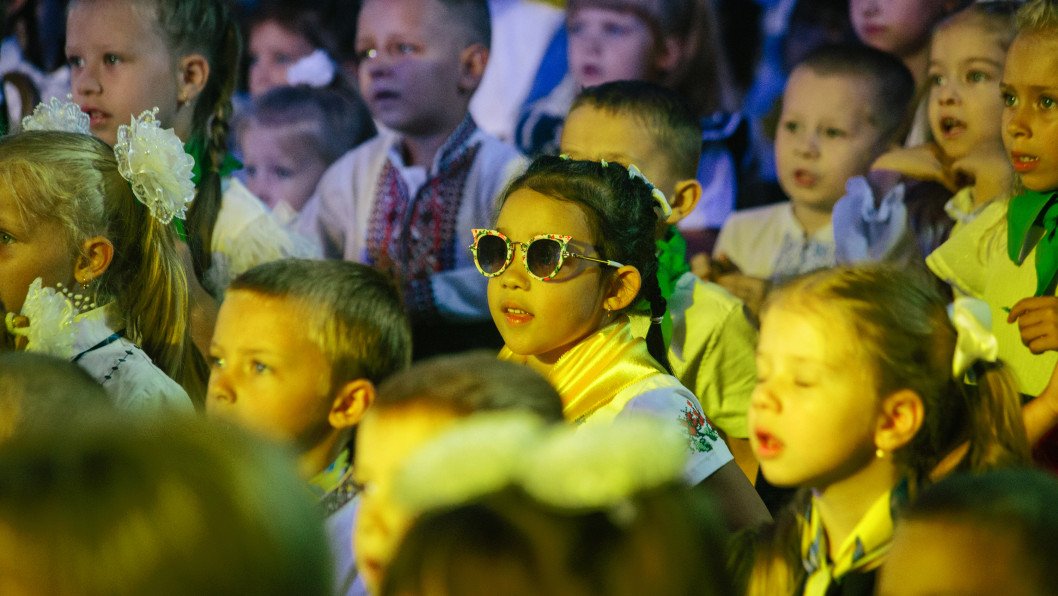Kharkiv's Underground Schools Protect Kids from Russian Bombs as Classes Resume