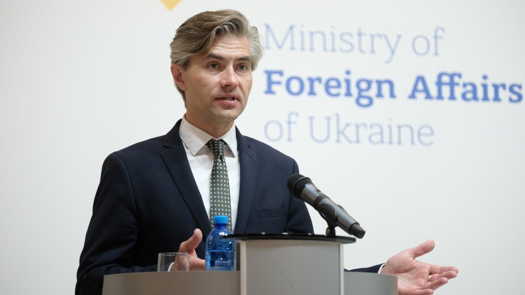 Lithuania Urges NATO to Boost Air Defense After Russian Drone Incursions