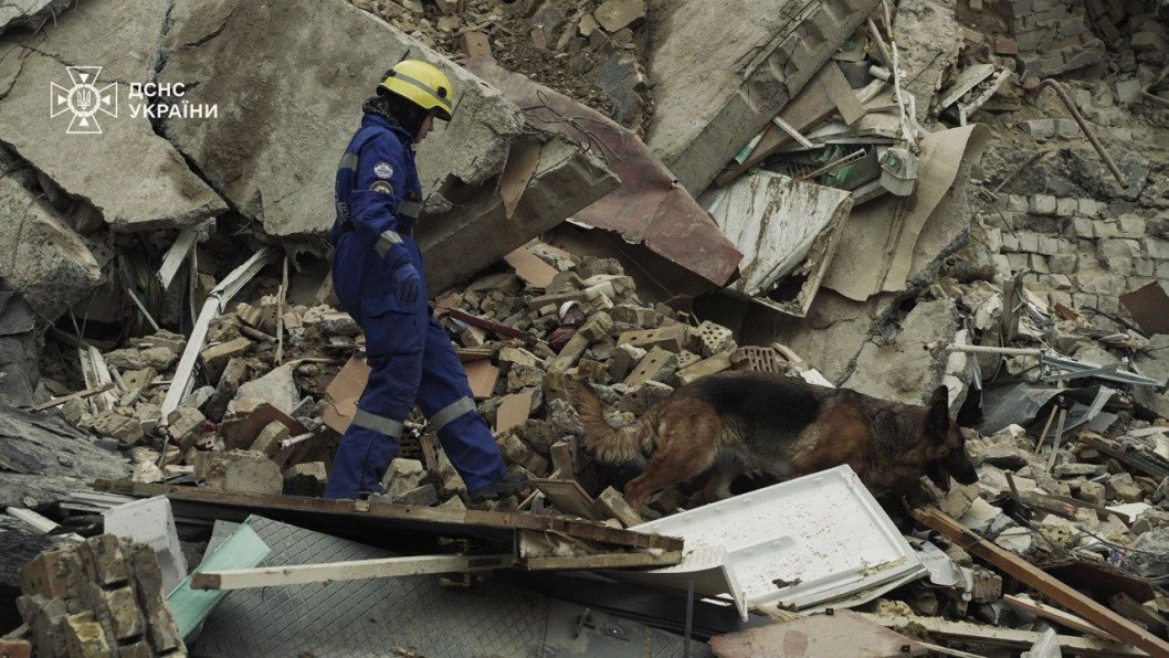Over 400 Emergency Workers Conclude 39-Hour Rescue After Deadly Russian Strike in Kyiv
