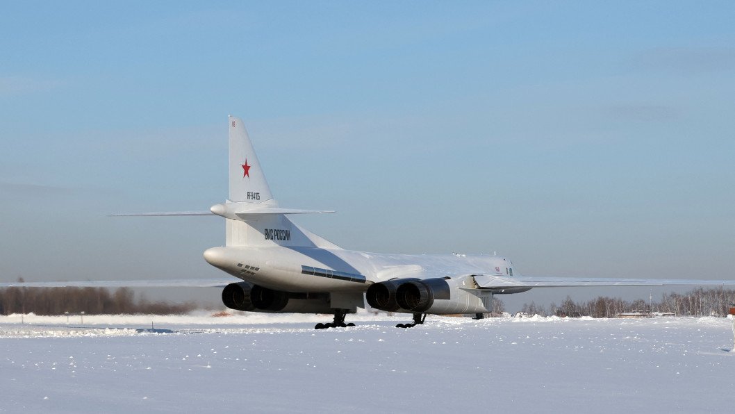 Russia Hides Tu-160s Near US Border After Ukraine Destroys a Third of Their Bombers