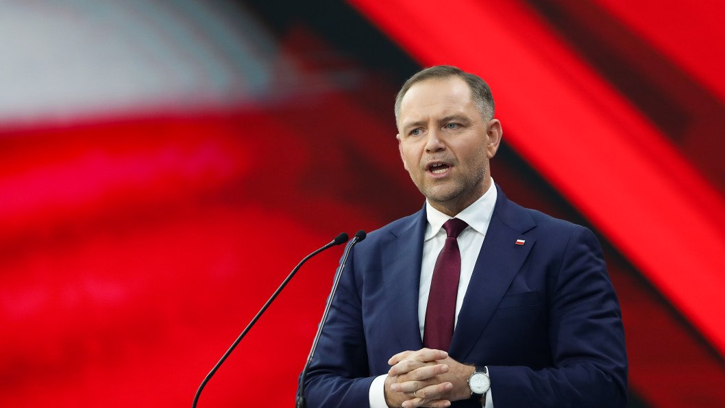 Poland’s New President Pushes Back on Ukraine’s EU Bid, Citing National Interests